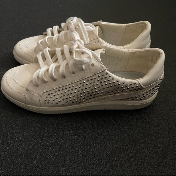 Dolce vita Women’s sneakers size 7.5 - Picture 5 of 8